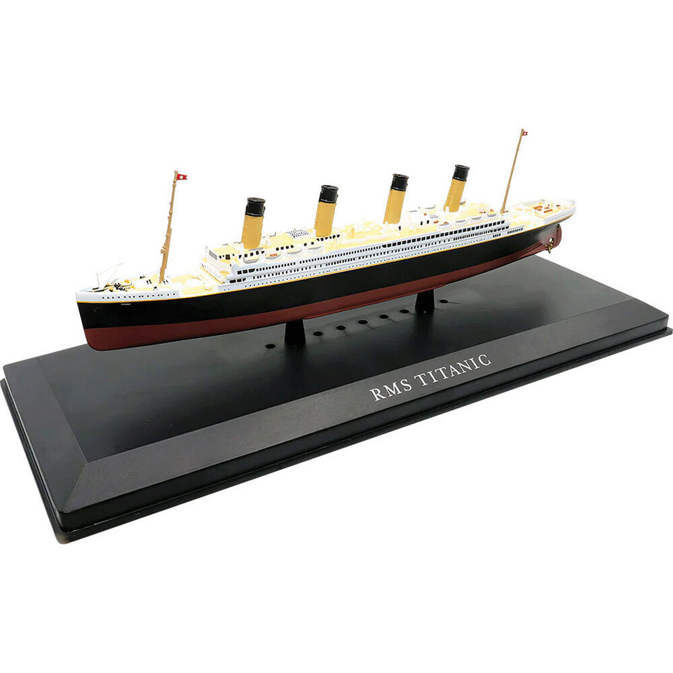 RMS Titanic Ocean Liner Main Image