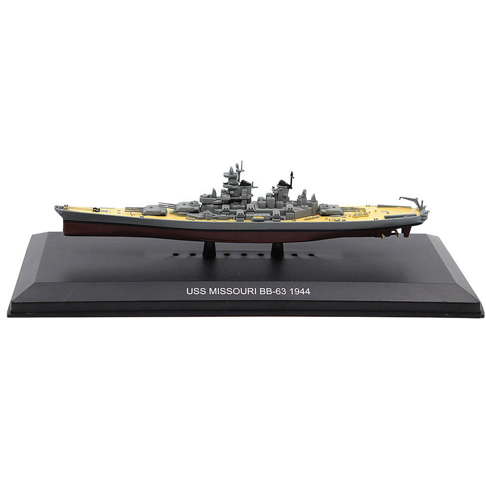 USS Missouri BB-63 1/1250 Die Cast Model Main Image