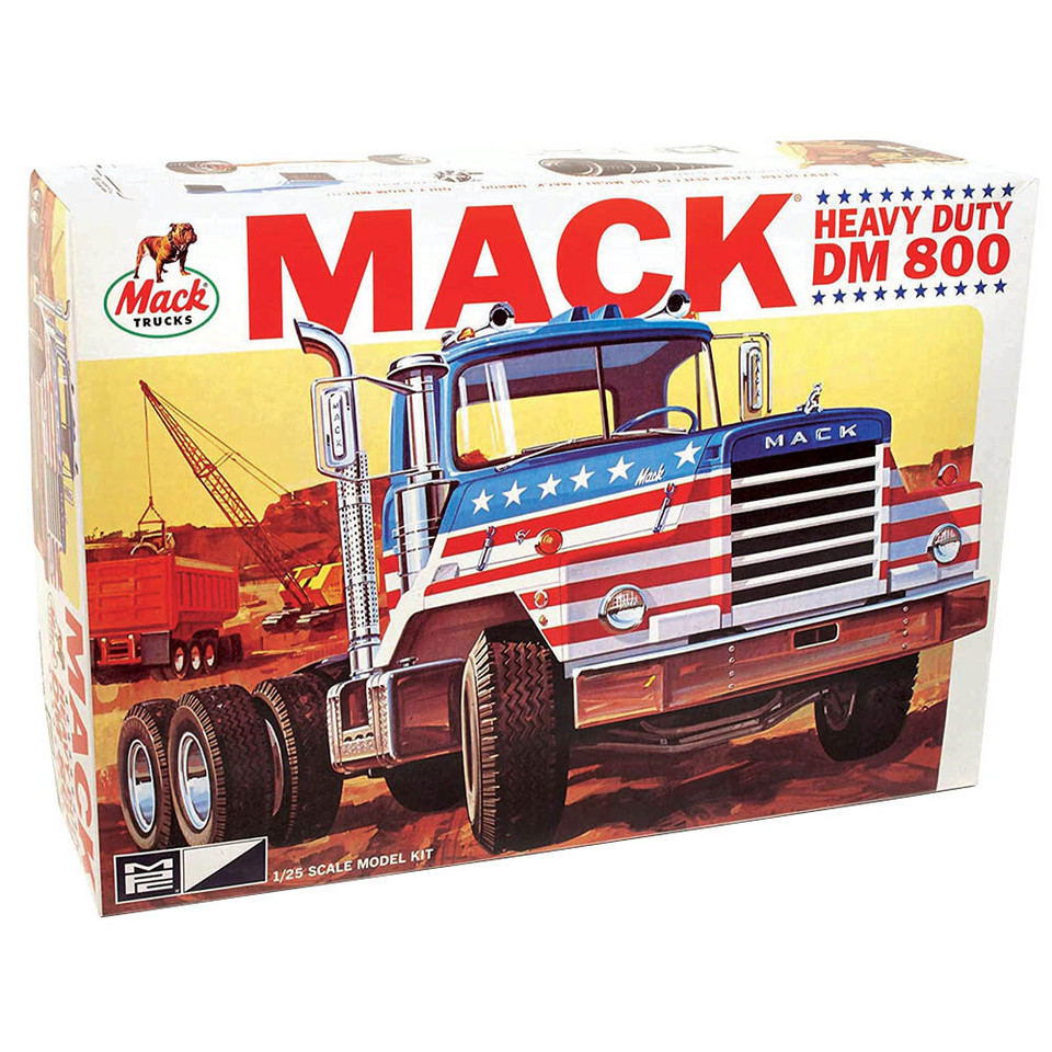 Mack DM 800 Tractor 1/25 Kit  MPC899/12 Main Image