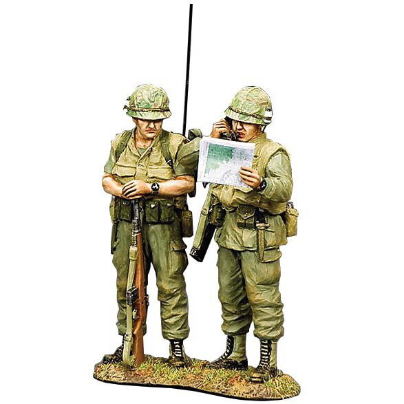 The LT and his Radioman Figure Set Main Image
