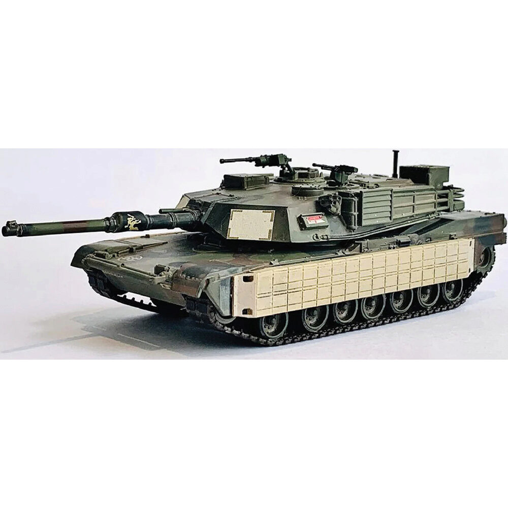 1/72 アメリカ陸軍 M1A1 AIM TUSK 完成品 M1A1 AIM Abrams Tank with TUSK 1/72 Plastic Model | Historic