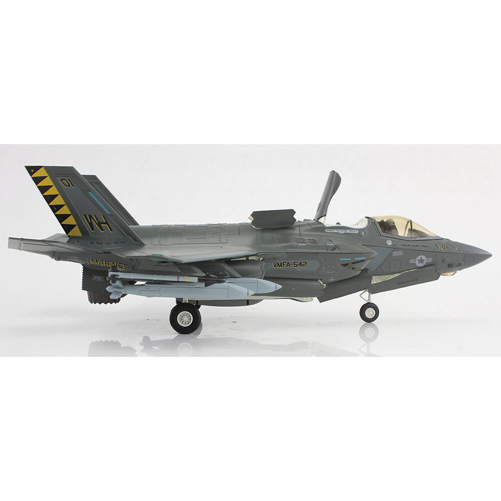 F-35B Lightning II 1/72 Die Cast Model - HA4622b Black Death