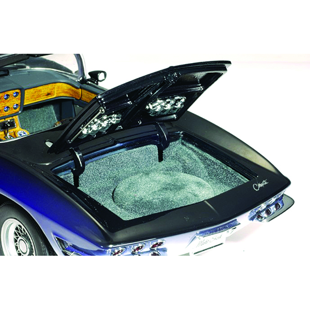ミニカー AUTOart mobile Mako Shark Corvette 1/18 s-l400.jpg