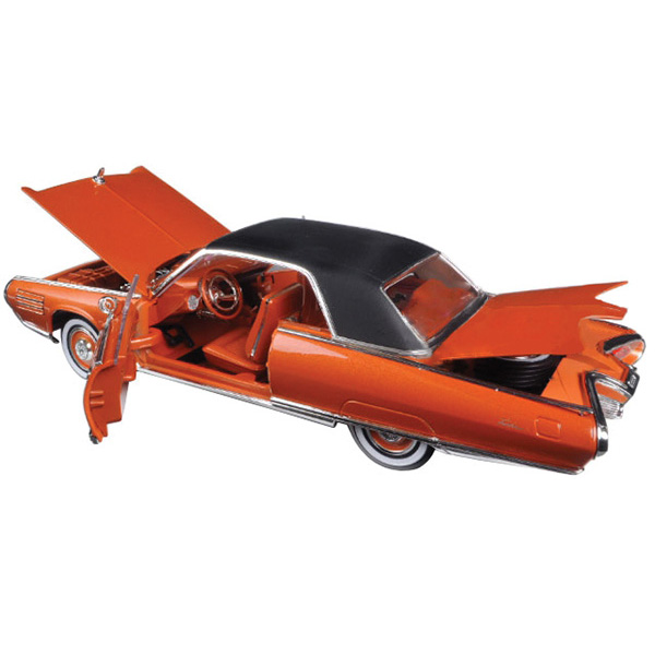 クライスラー ターバイン 1963 1/18 ダイキャストモデル 1963 Chrysler Turbine - 1/18 Scale | Historic Aviation - The #1