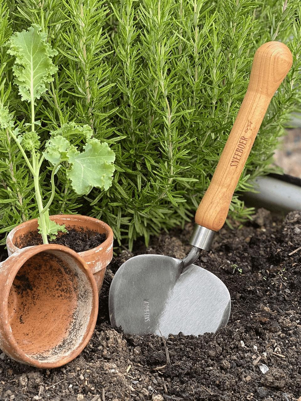 Sneeboer Planting Trowel - Old Dutch Style 