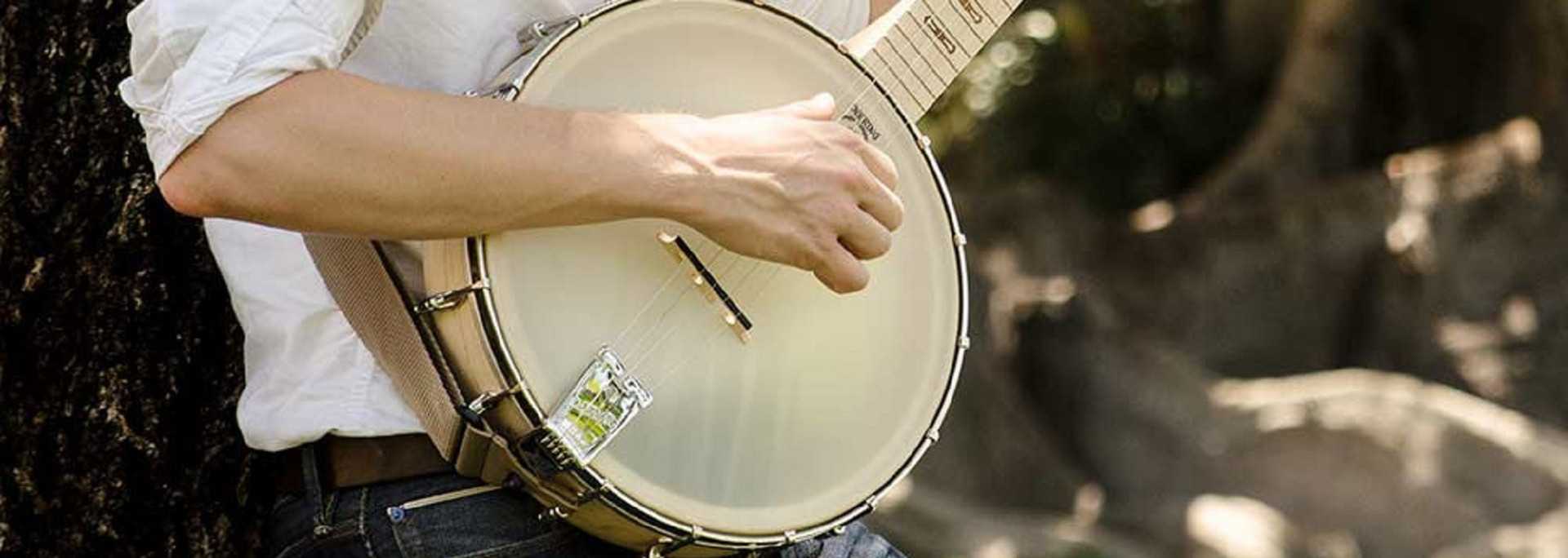 Deering, Ibanez, Gold Tone, Recording King Banjos