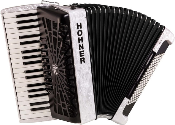 Hohner Bravo III 96 Chromatic Piano Key Accordion - Pearl White (BR96WH)