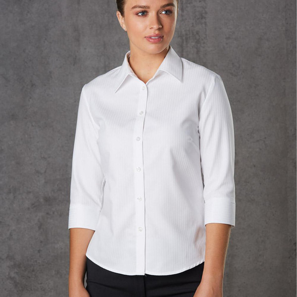 White mini herringbone textured women's shirt with classic collar and three-quarter sleeves