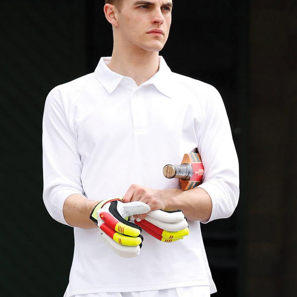 White cricket polo with three-quarter sleeves and classic collar with button placket