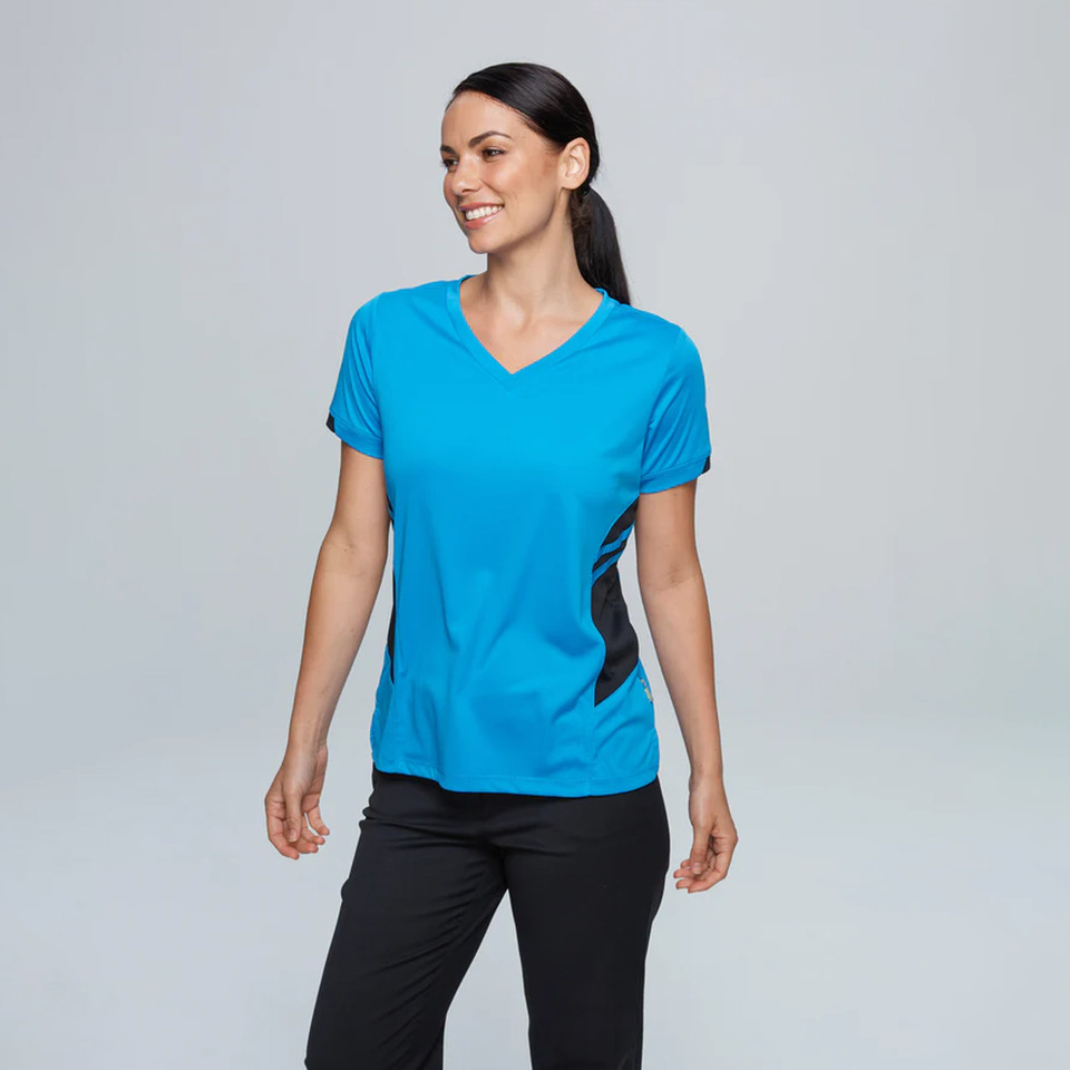 Woman wearing cyan blue v-neck sports tee with black contrast side panels, short sleeves, relaxed fit