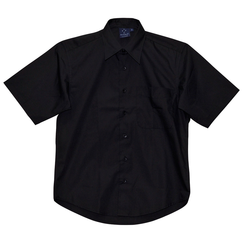 Black short sleeve business shirt with button-front closure and wrinkle-resistant fabric finish