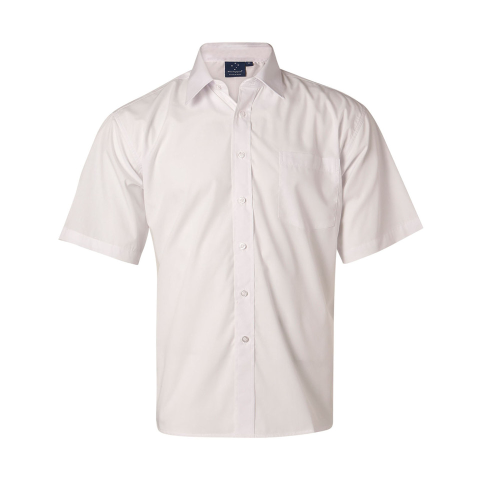 White short sleeve business shirt with classic collar and chest pocket