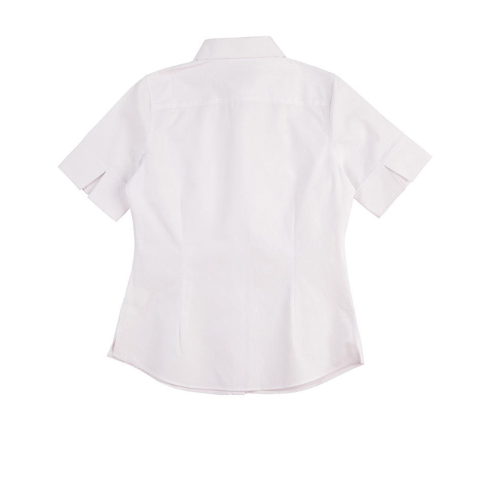 White ladies short sleeve shirt back view, curved hem, collar and structured shoulder seam