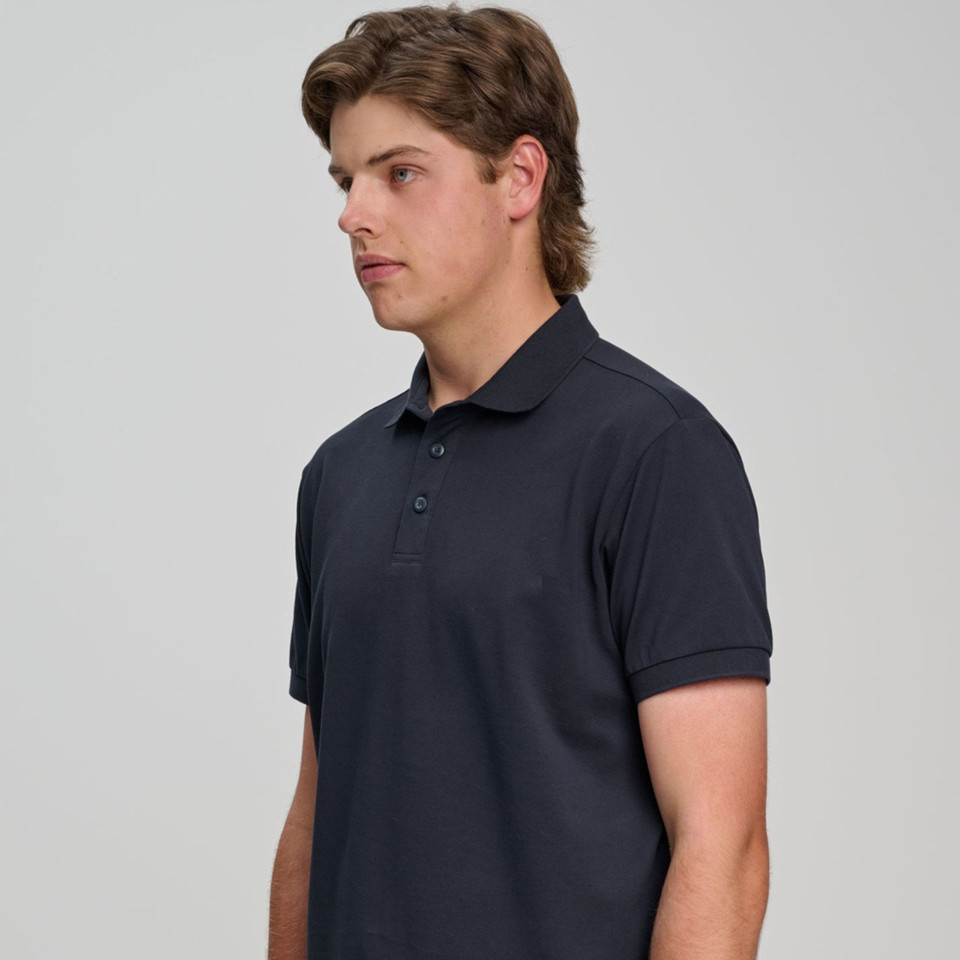 Navy polo shirt with ribbed collar and three-button placket in ultrafine cotton pique
