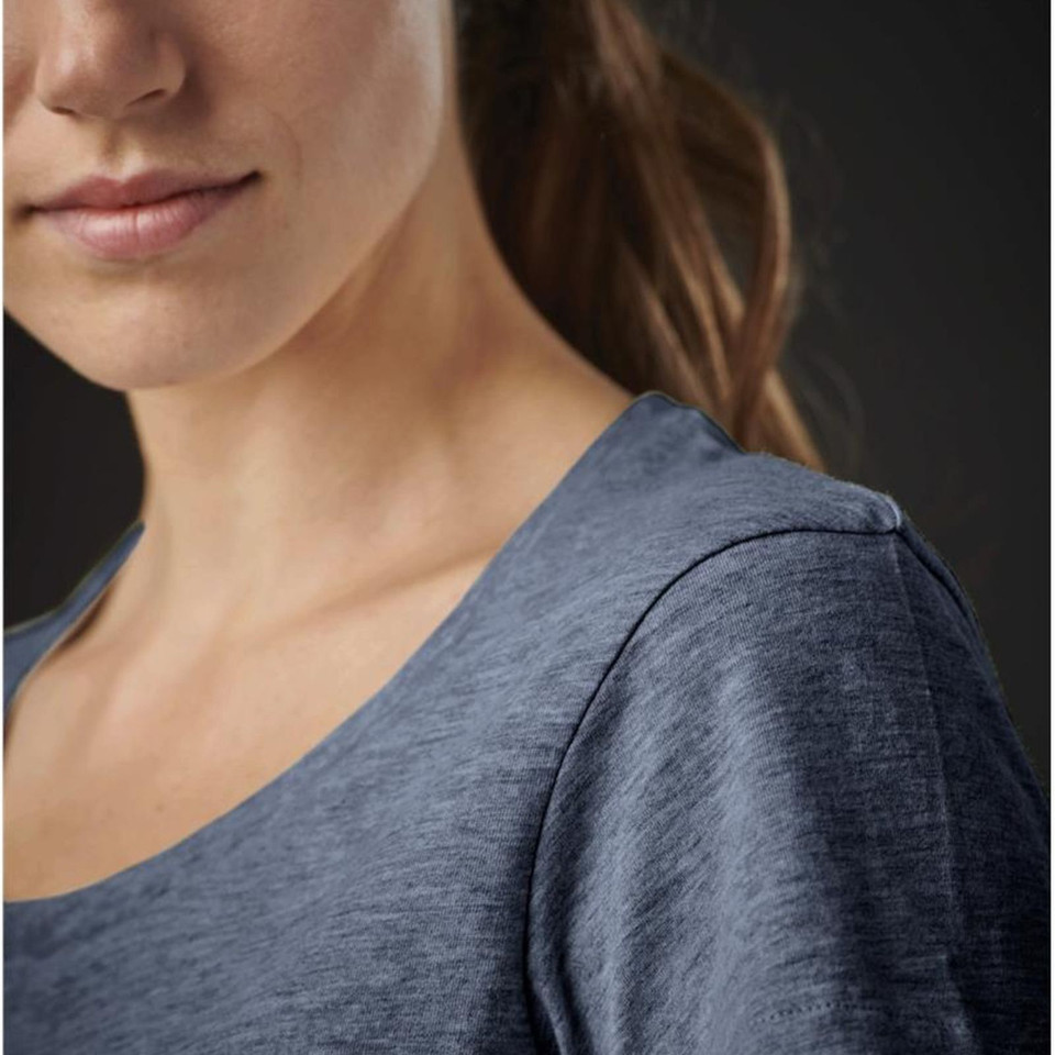 Women's Scoop Neck Tee