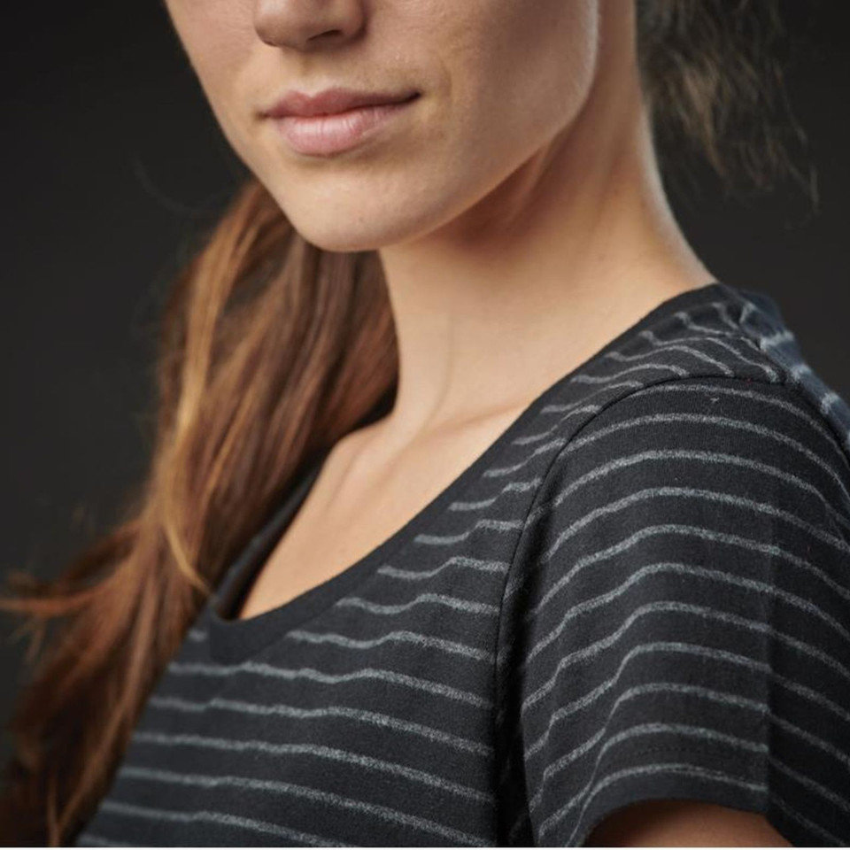 Women's UPF 50+ Scoop Neck Tee