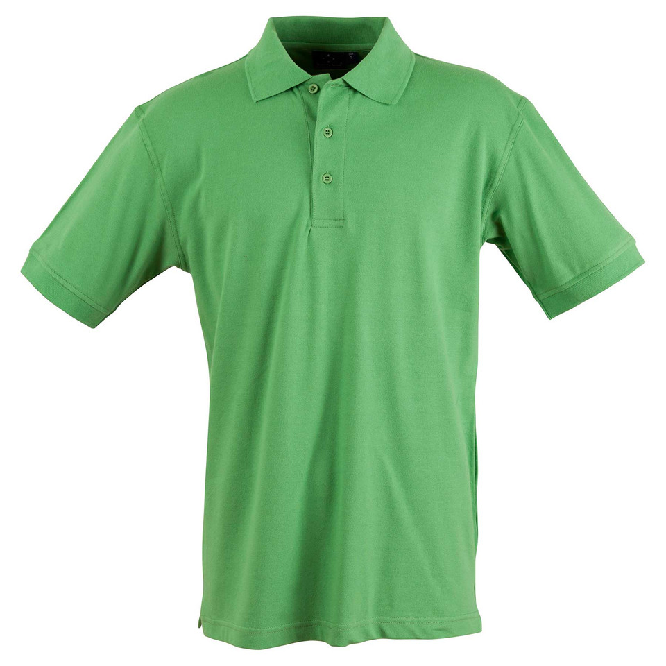 Kelly green pique stretch polo shirt with three-button placket and flat collar