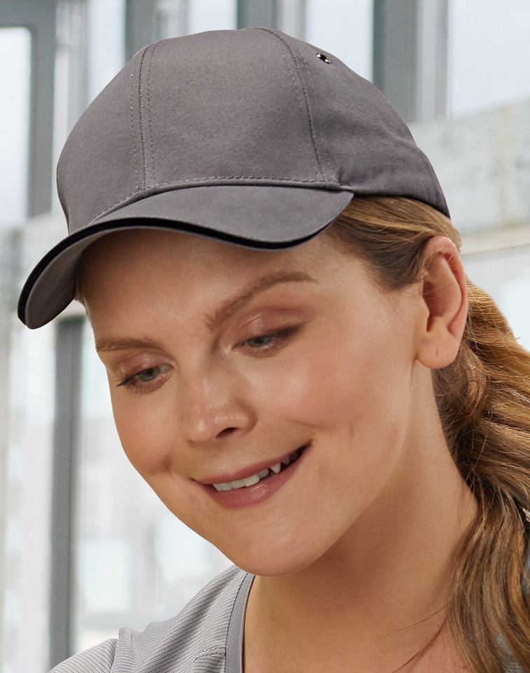 SPEED brand structured two-tone baseball cap, 6-panel design with a contrast sandwich peak, and an adjustable cotton strap for bulk wholesale.
