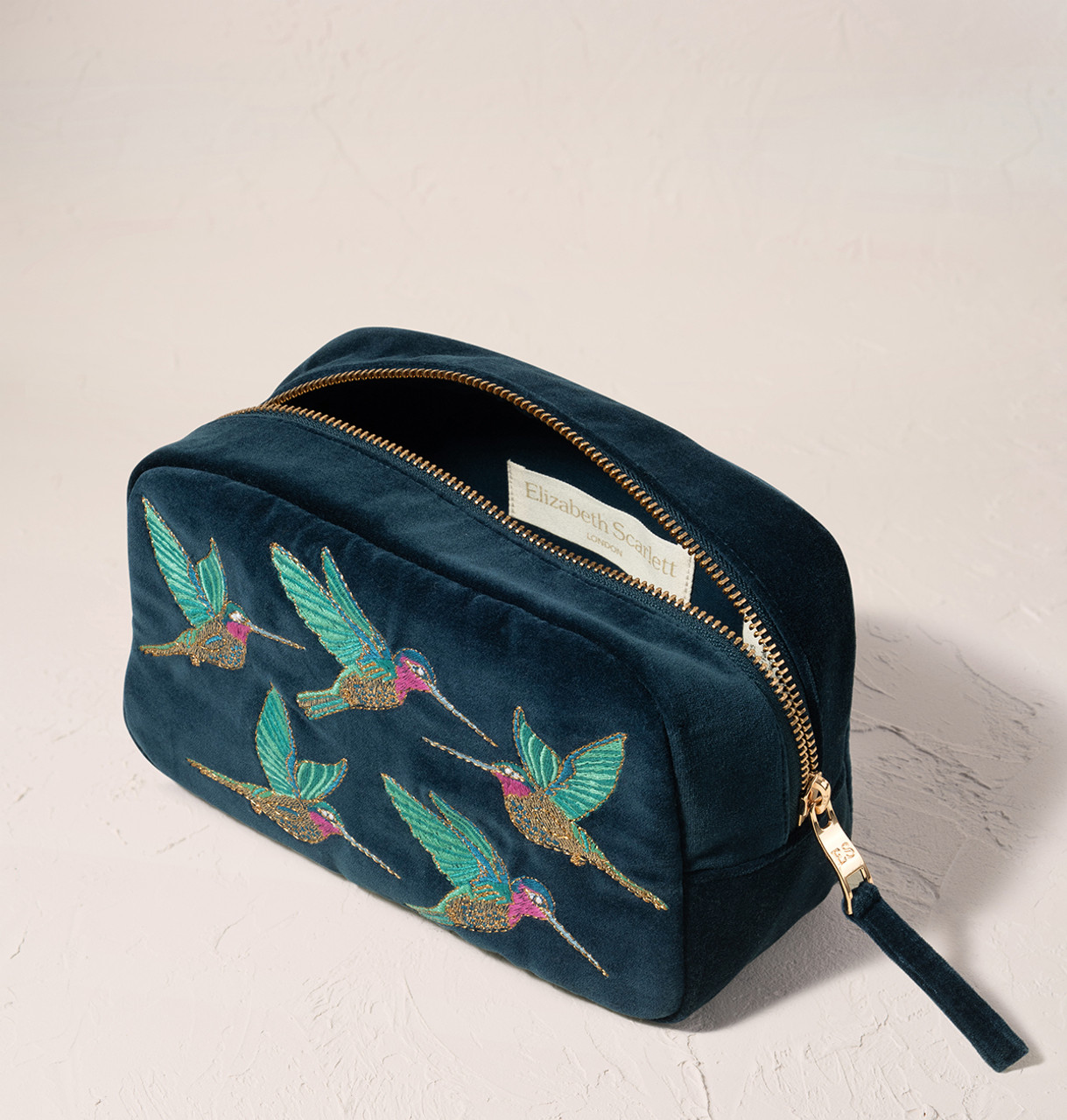 ElizabethScarlett エリザベススカーレット コスメバッグ Elizabeth Scarlett Everyday Pouch | Official Store