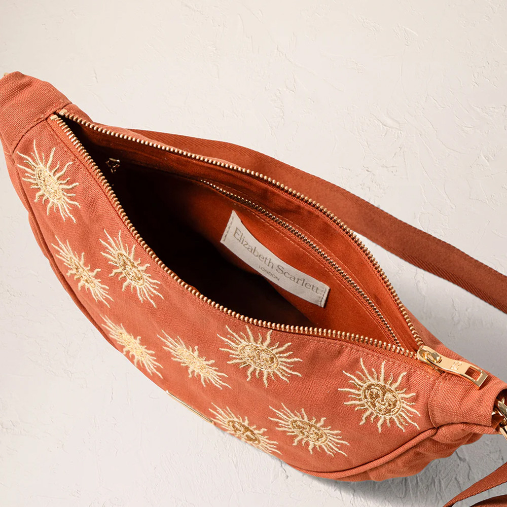 新品 elizabeth scarlett ショルダーポーチ Elizabeth Scarlett Sun Goddess Canvas Rust Crossbody Sling Bag