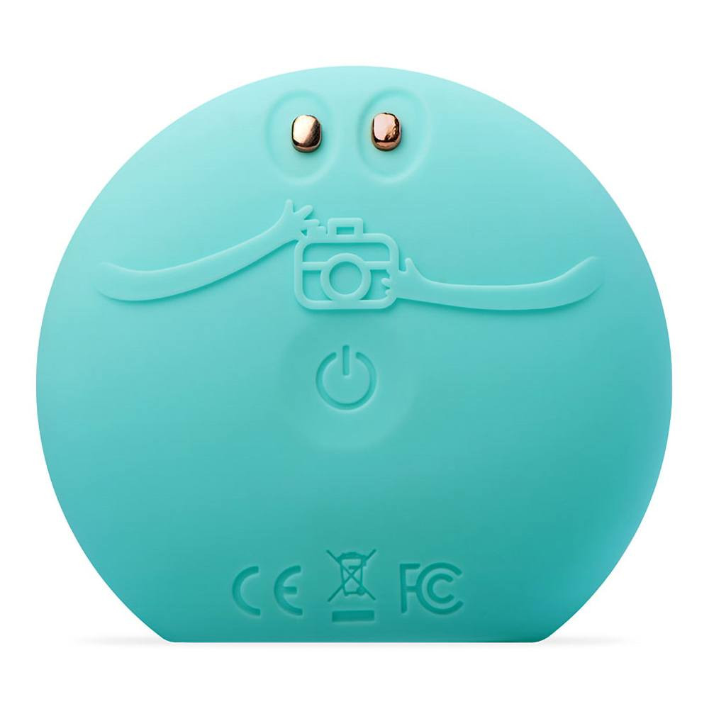 FOREO LUNA Play Smart 2 Facial Cleansing Device With Skin Analysis