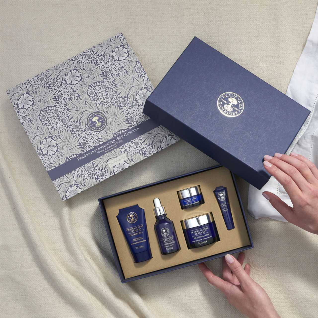 フェイスクリーム FRANKINCENSEINTENSE AGE-DEFYING CREAM50g