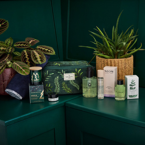 Bath & Unwind Exclusive The Wellness Ritual Bag