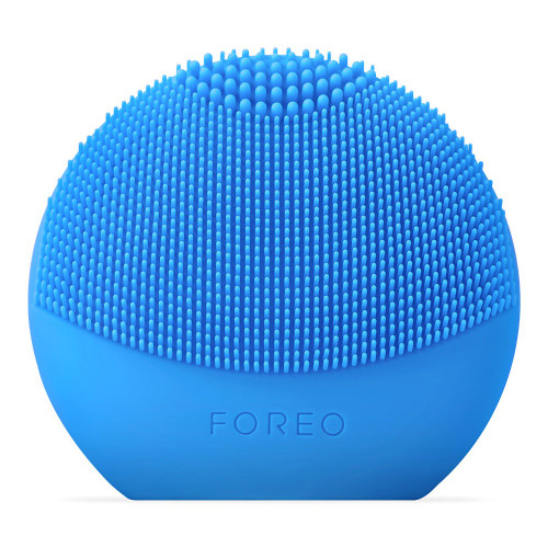 FOREO LUNA Play Smart 2 Facial Cleansing Device With Skin Analysis - Peek-A-Blue!