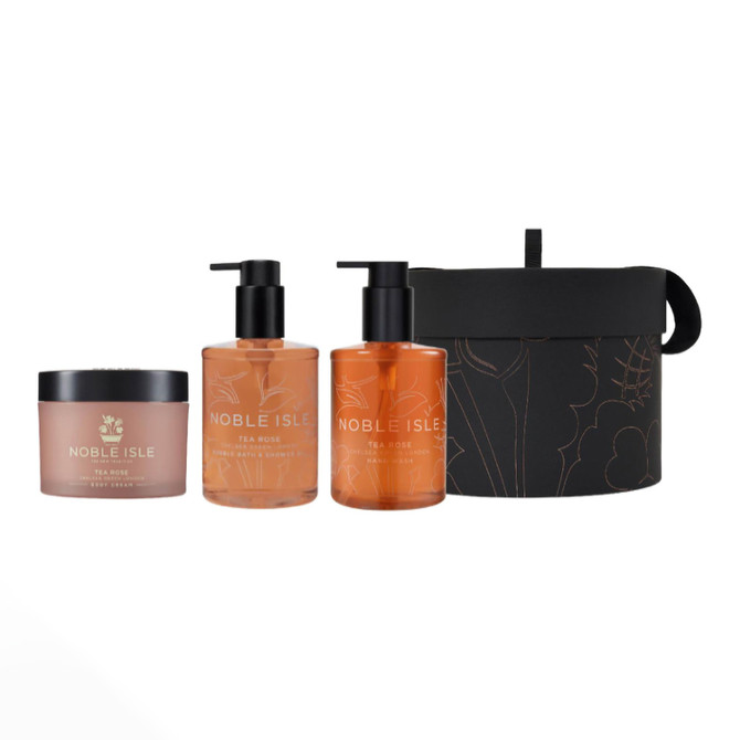 Noble Isle Blush of Romance Body Care Set