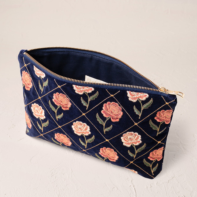 Elizabeth Scarlett Rose Velvet Everyday Pouch - Navy