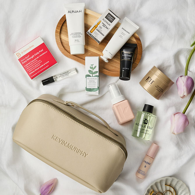 Hello Spring Bag > Free when you spend $160 USD on site