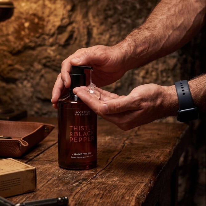 Scottish Fine Soaps Thistle & Black Pepper Hand Wash 300ml