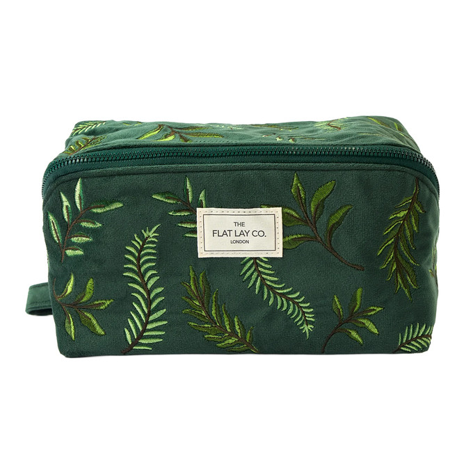 Bath & Unwind Exclusive The Wellness Ritual Bag