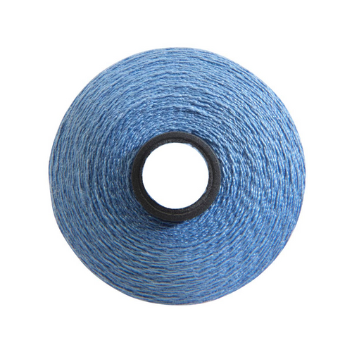 Close-up of a Magna-Quilt 50 weight cotton bobbin, size M, in Hawaiian Blue, with 132 yards of thread.