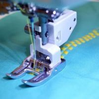 close up of the AcuFeed open toe foot in action