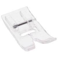 Close-up of the clear plastic zig-zag foot