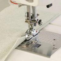 Included hemmer foot in action