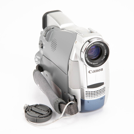 Canon ZR65 MiniDV Camcorder with 20x Optical Zoom – Compact, Easy