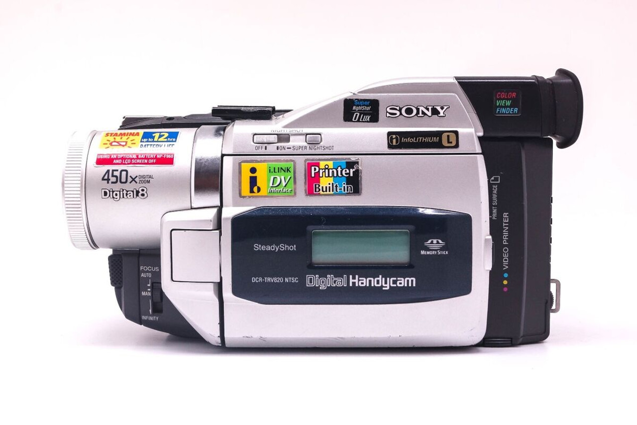 Sony DCR-TRV820 Digital 8 Camcorder