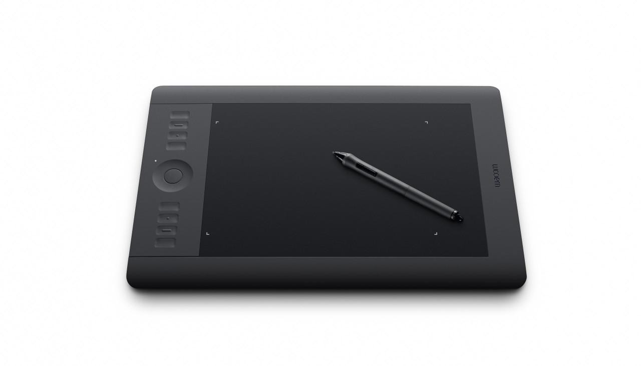 Wacom Intuos5 PTH650 Medium Touch Pen Tablet – Professional