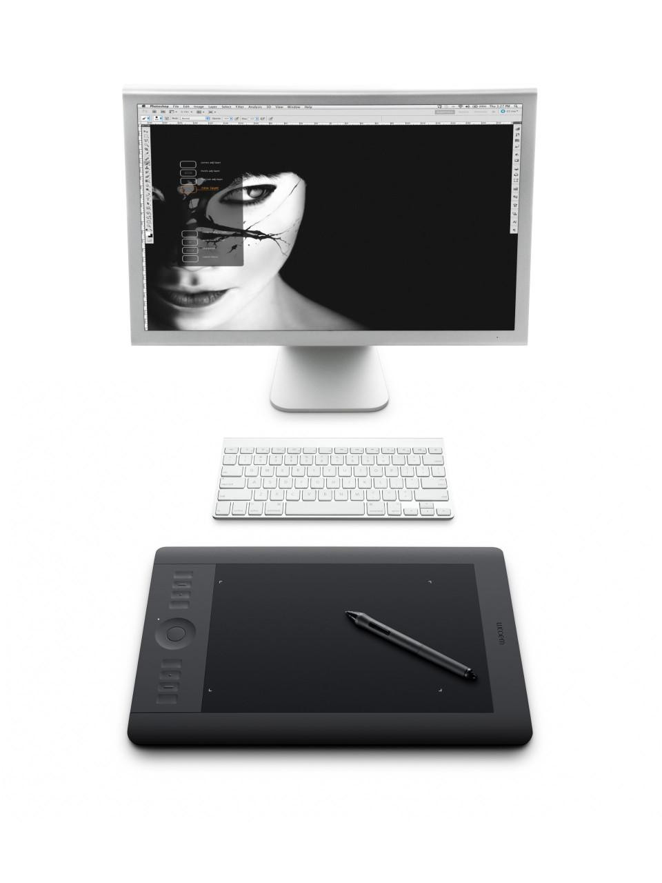 Wacom プロフェッショナルペンタブレット S Intuos5 touch Amazon.co.jp: Wacom プロフェッショナルペンタブレット ワイヤレス