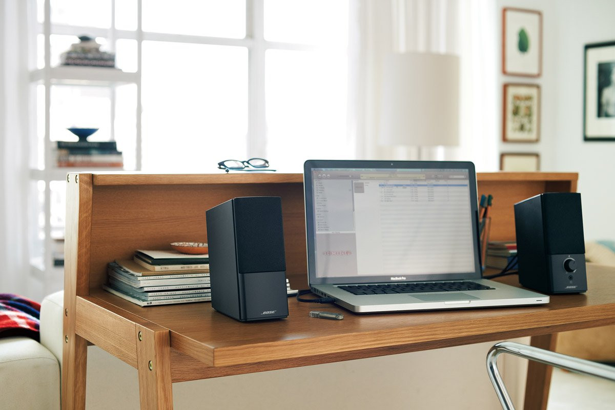 Bose Companion 2 Series III Multimedia Speakers - for PC (with 3.5