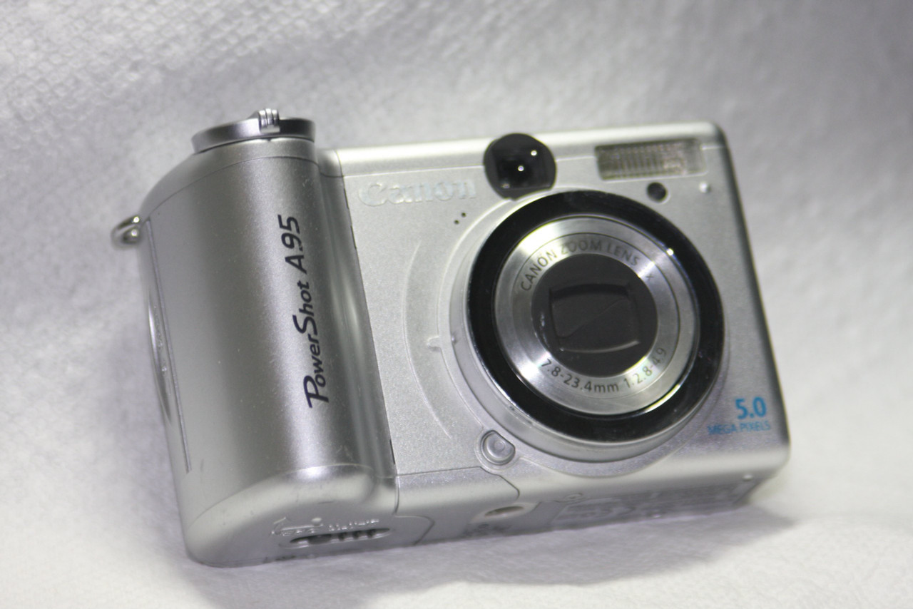Canon PowerShot A95 デジタルカメラ Digital Camera Canon PowerShot A95 Lens 7.8-23.4 MM + Smart Memory