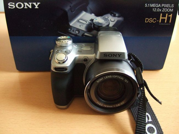 Sony DSC-H1 Cybershot Digital Camera