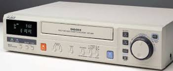 Sanyo SRT-8040 Real Time / Time Lapse VCR