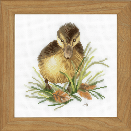 Counted Cross Stitch Kit: Duckling One (Aida,W) By Lanarte