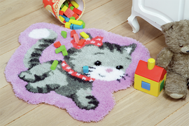 Shaped Rug: Cat Latch Hook Kit By Vervaco