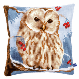 Cross Stitch Kit: Cushion: Winter Owl by Vervaco