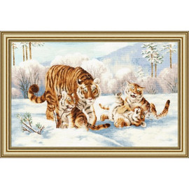 Close Knit Family Cross Stitch Kit by Golden Fleece