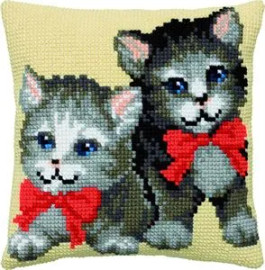 Two Kittens Cushion Kit by Pako